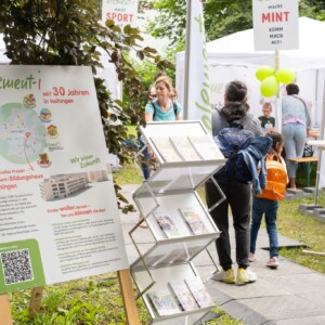 element-i Schild beim Vaihinger Stadtfest 2024